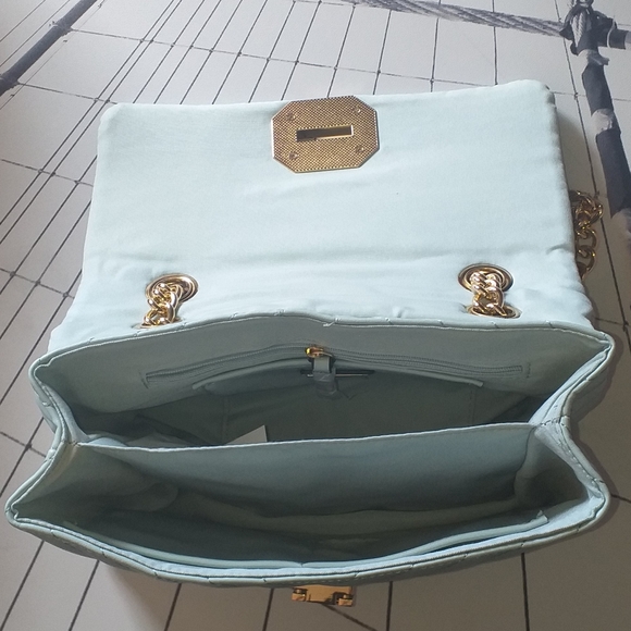 ALDO Baby Blue Chevron Quilted Bag - Picture 6 of 6